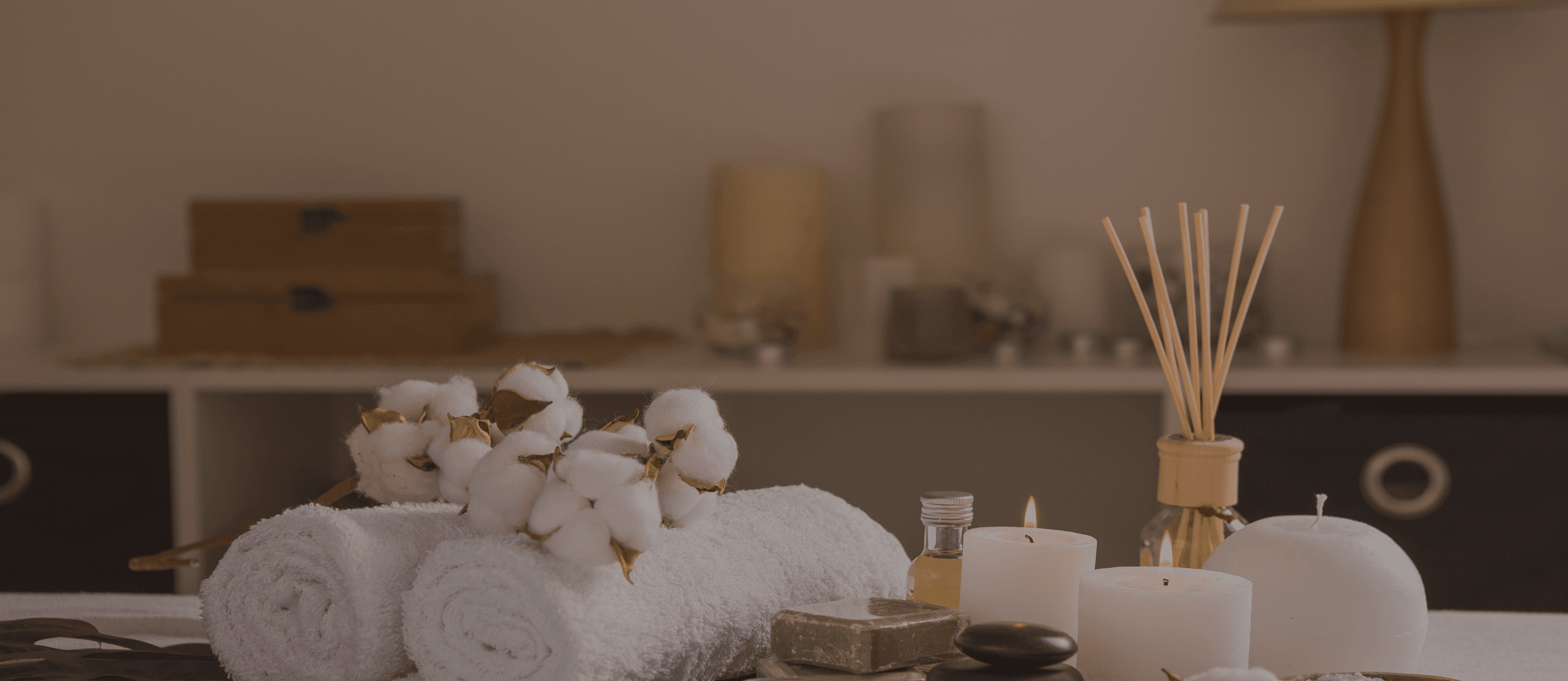 Luxury HeadSpa Florida - Scalp detox, herbal rinse, lymphatic massage