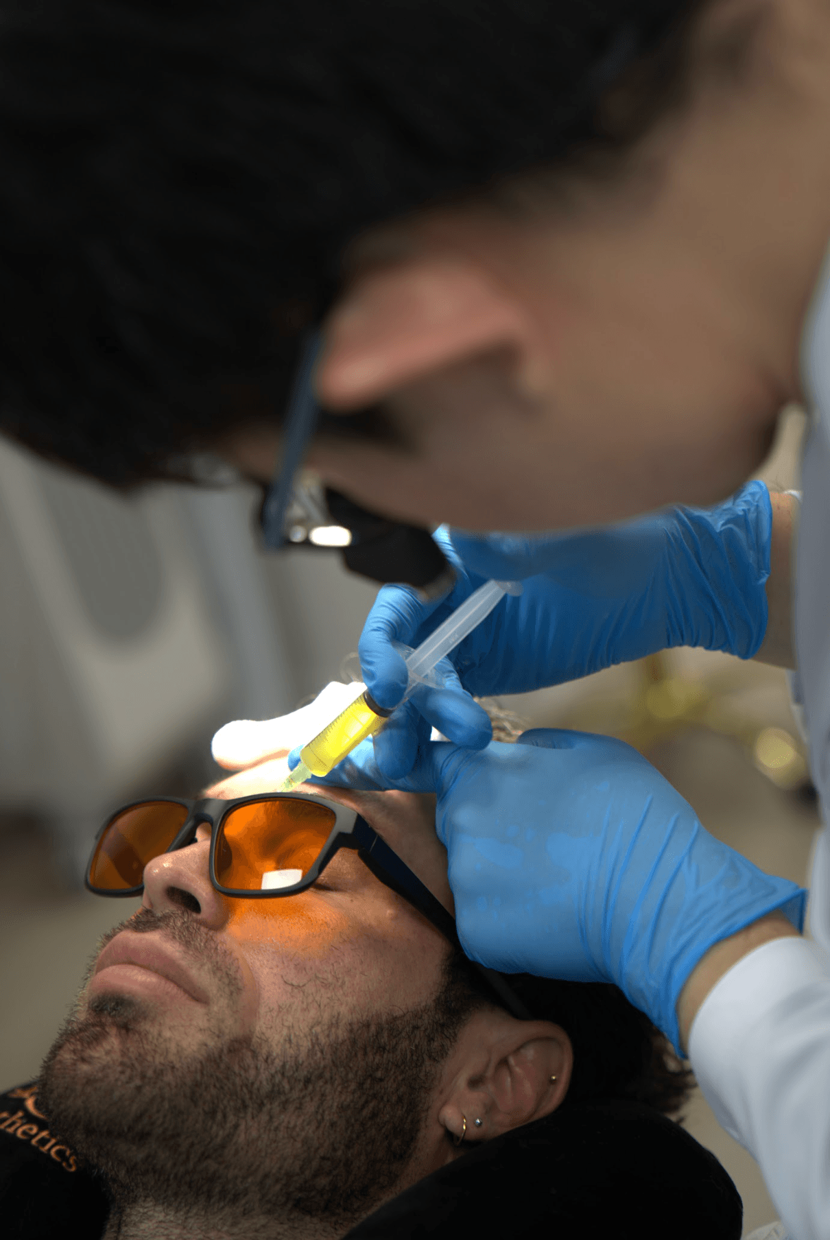 What Types Of Hair Loss Can Growth Factors Treat | Does Growth Factor Therapy Work | Female & Male Pattern Balding | Hair Growth Clinic Hallandale Beach< Florida | Hairthetics
